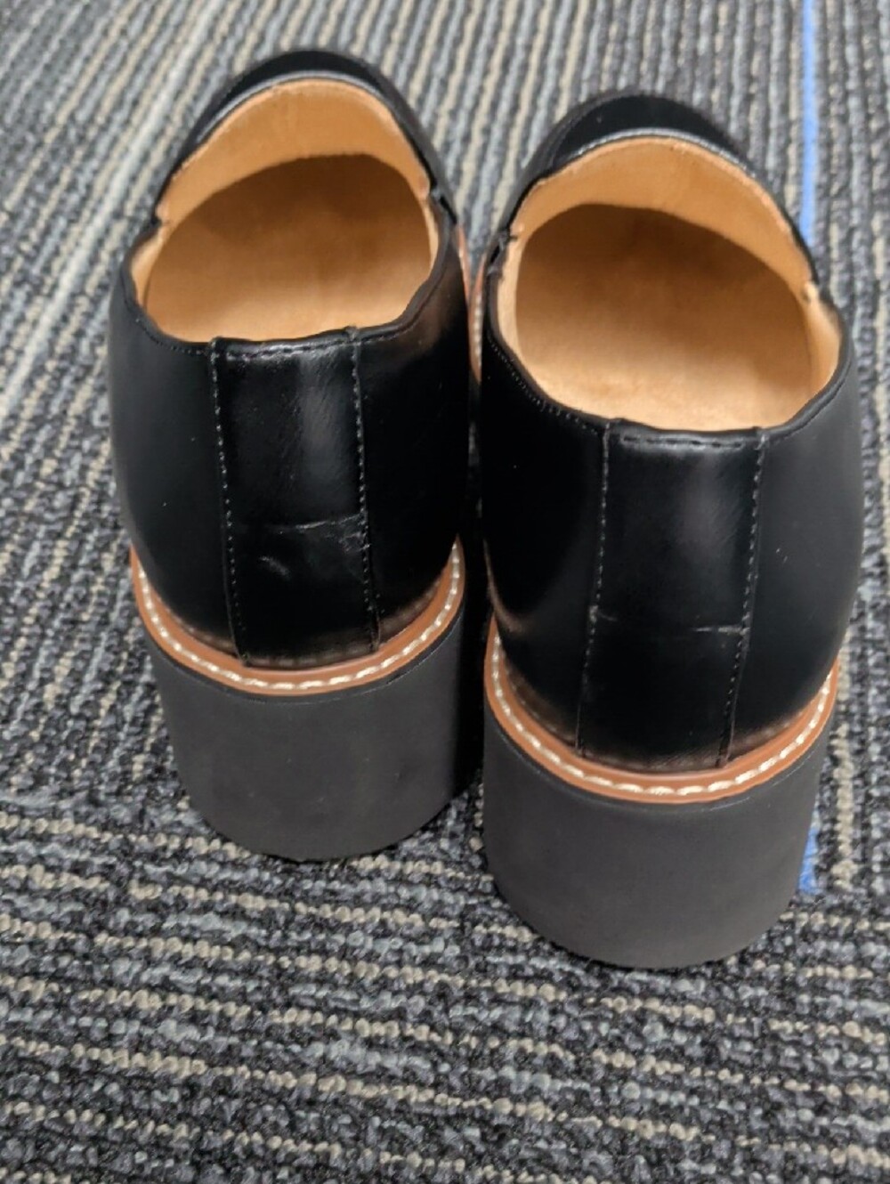 Naturalizer Black Leather Slip-On Loafers with Tan Trim - Picture 4 of 6